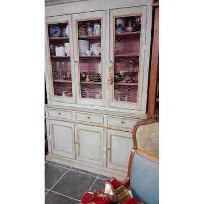 Library 2 Body Painted