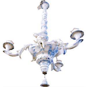 Chandelier With Three Cherubs In Capodimonte Style