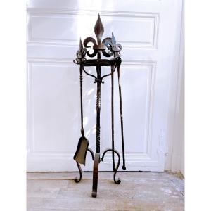 Fireplace Set With Shovel And Tongs In Black Wrought Iron With Fleur-de-lis Motif