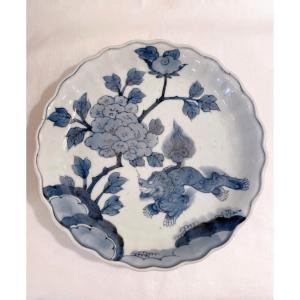 Early 18th Century Imari Porcelain Plate, Lion And Peony 