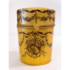 Le Tallec Porcelain Box In Paris