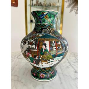 Japan, Kutani. Polychrome Porcelain Vase, Circa 1900
