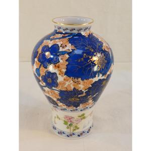 Haviland Limoges Porcelain Vase, Dammouse Model