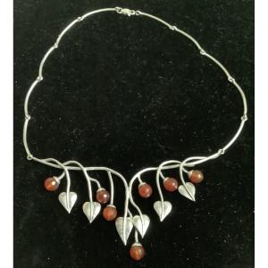 Silver Necklace With Amber Fruit Decoration