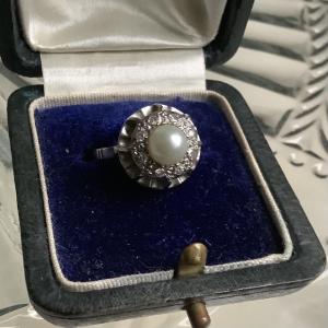 Gold And Palatine Ring With Pearl Around Small Diamonds