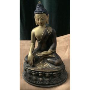 Tibetan Buddha Statuette In Bronze