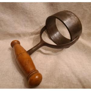 Host Cookie Cutter