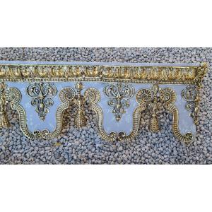 Valance Napoleon III (wood, Fabric, And Polished Repoussé Brass)