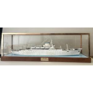 Agency Model Of The Lloyd Triestino Liner Victoria