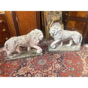 Pair Of Lions Made Of Reconstituted Stone
