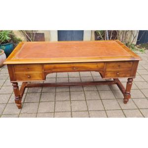 Large Louis Philippe Period Desk In Walnut From The 19th Century
