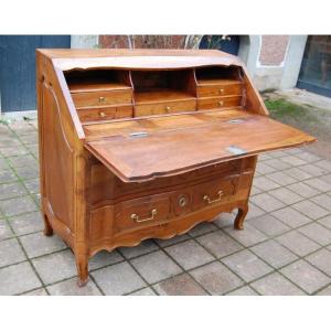 Louis XV Period Slant-front Desk, Transitional Louis XVI Style, In 18th-century Walnut