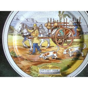 4 Plates On Medieval Hunting Signed Pierrefonds
