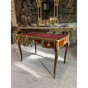 Louis XV Style Bureau Plat In Marquetry From The Napoleon III Period