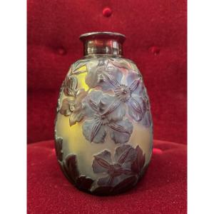 émile Gallé Blown Glass Vase With Clematis Flowers, Art Nouveau Period 