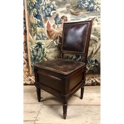 Chaise d'Aisance Chaise Percée d'époque Louis XVI Estampillée Pierre Forget