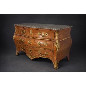 A Tomb Commode, Known As A "tomb" Commode, In Marquetry And Gilt Bronze - Paris, Circa 1750