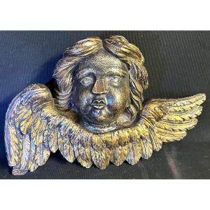 Large 18th Century Angel In Carved Wood Putti