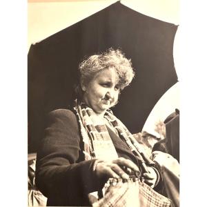 Georges Boyer Lyon 20th Large Photograph The Umbrella Merchant Photo Umbrellas /50