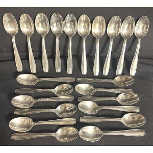 Christofle Atlas Pattern By Luc Lanel, 22 Art Deco Dessert And Coffee Spoons For Normandy
