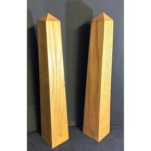 Pair Of Solid Wood Obelisks 1960 1970  In Very Good Condition Decorative