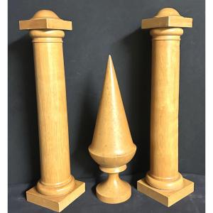 3 Decorative Elements From The 1960s And 1970s In Solid Wood: "column" And "spinning Top"