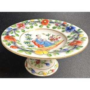 China Or Bayeux 19th Century Small Footed Porcelain Bowl With Slight Relief