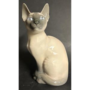 Royal Copenhagen Denmark Porcelain Cat By Theodor Madsen 3281 Very Good Condition