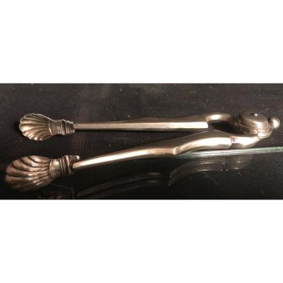 Silver Sugar Tongs With Retractor Spring System Coquille Orfèvre Fr