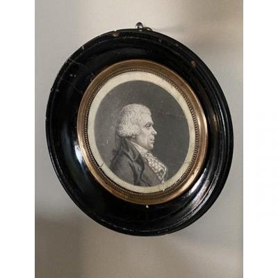 Physionotrace: Portrait Of A Man In A Medallion From The Eighteenth Century