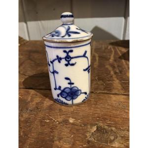 Porcelain Blush Pot 18th Century