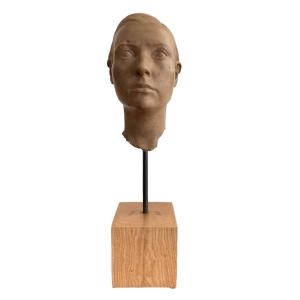  Sculpture . Terracotta Woman's Head. Circa 1930. H 50 Cm With Base. 