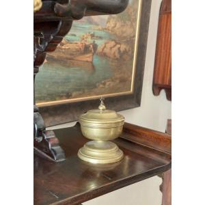 Custodian In Bronze. (ciborium) Mid 19th Century. H 8.5cm