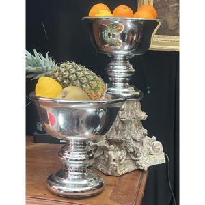Pair Of Cups. Eglomisé Glass. Height 27.3 Cm. 20th Century. 