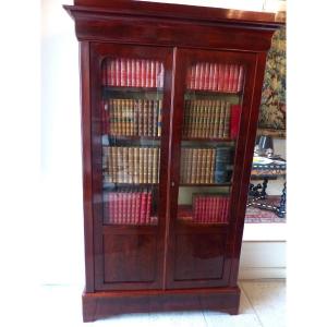 Library- Mahogany Gun Cabinet