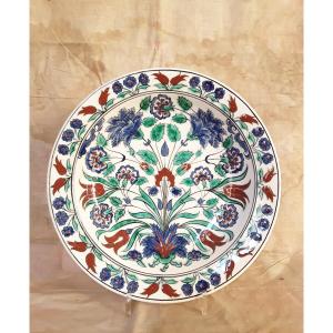 Ceramic Dish. Iznik Style.