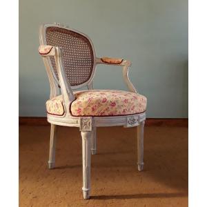 Transitional Armchair From The 18th Century. 