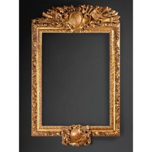 Important 17th Century Louis XIII Giltwood Military Trophy Frame