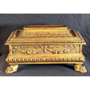 Tomb-shaped Box In Carved And Gilded Wood.