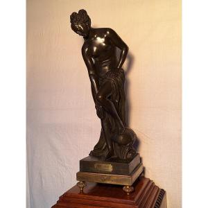 Christophe Gabriel Allegrain (after) 1710/1795 "venus In The Bath" 19th Century Bronze Sculpture 