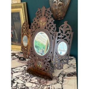 Carved Wooden Travel Mirror With Shutters – Italy, 1920s