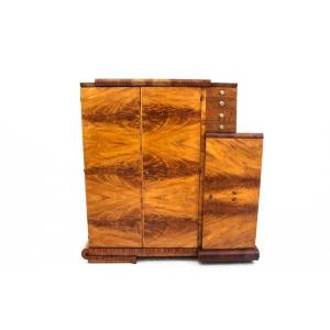 Vintage Retro Dresser, Poland, 1950s. After Renovation.