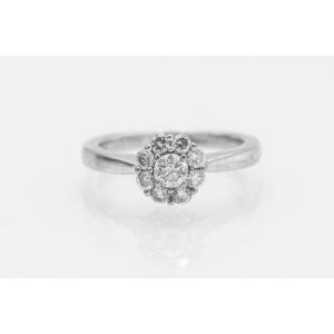 Contemporary White Gold Ring With Diamonds.