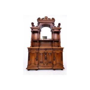 Figurative Walnut Buffet, France, Circa 1880.