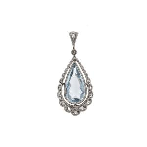 Gold And Platinum Pendant With Aquamarine And Diamonds, First Half Of The 20th Century.