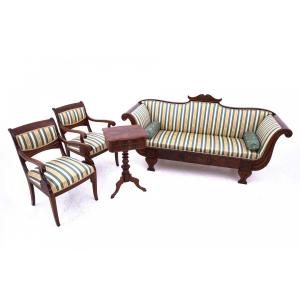 Sofa With Two Armchairs And A Coffee Table Dating From The Second Half Of The 19th Century