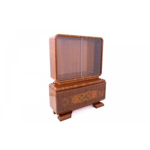 Art Deco Display Case From The 1920s, Germany, After Restoration.