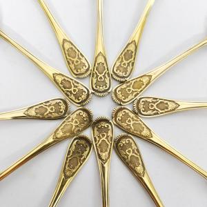 Hénin & Cie: Twelve Louis XIV / Regency Style Solid Silver Vermeil Teaspoons. 