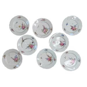 8 Swiss Porcelains From Nyon