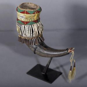 Libatory Cup In Buffalo Horn – Sioux, Usa